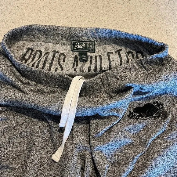 Roots Gray Sweatpants - Picture 2 of 7